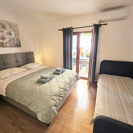 Apartment Majic Makarska