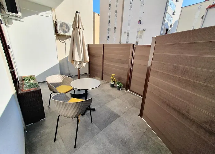 Majic Μακάρσκα