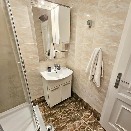 Majic * Макарска